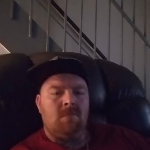 Meet your Posher, Chris - Picture 1 of 1